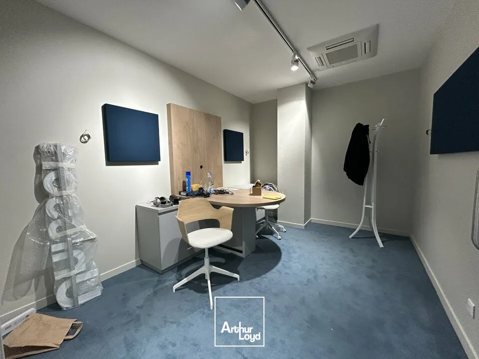 Locaux commerciaux - Location - POITIERS - 86000 - 168-168 - 7788082