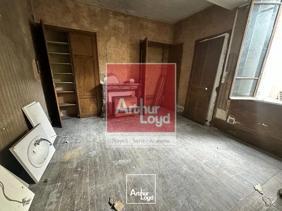 Locaux commerciaux - Location - TROYES - 10000 - 53-53 - 7788131