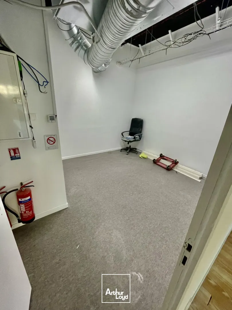 Locaux commerciaux - Location - ROUEN - 76000 - 102-102 - 7788285