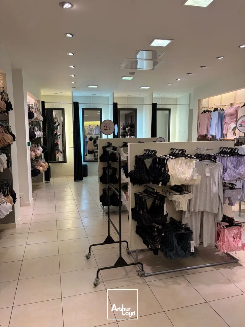Locaux commerciaux - Location - DIEPPE - 76200 - 183.43-183.43 - 7788310