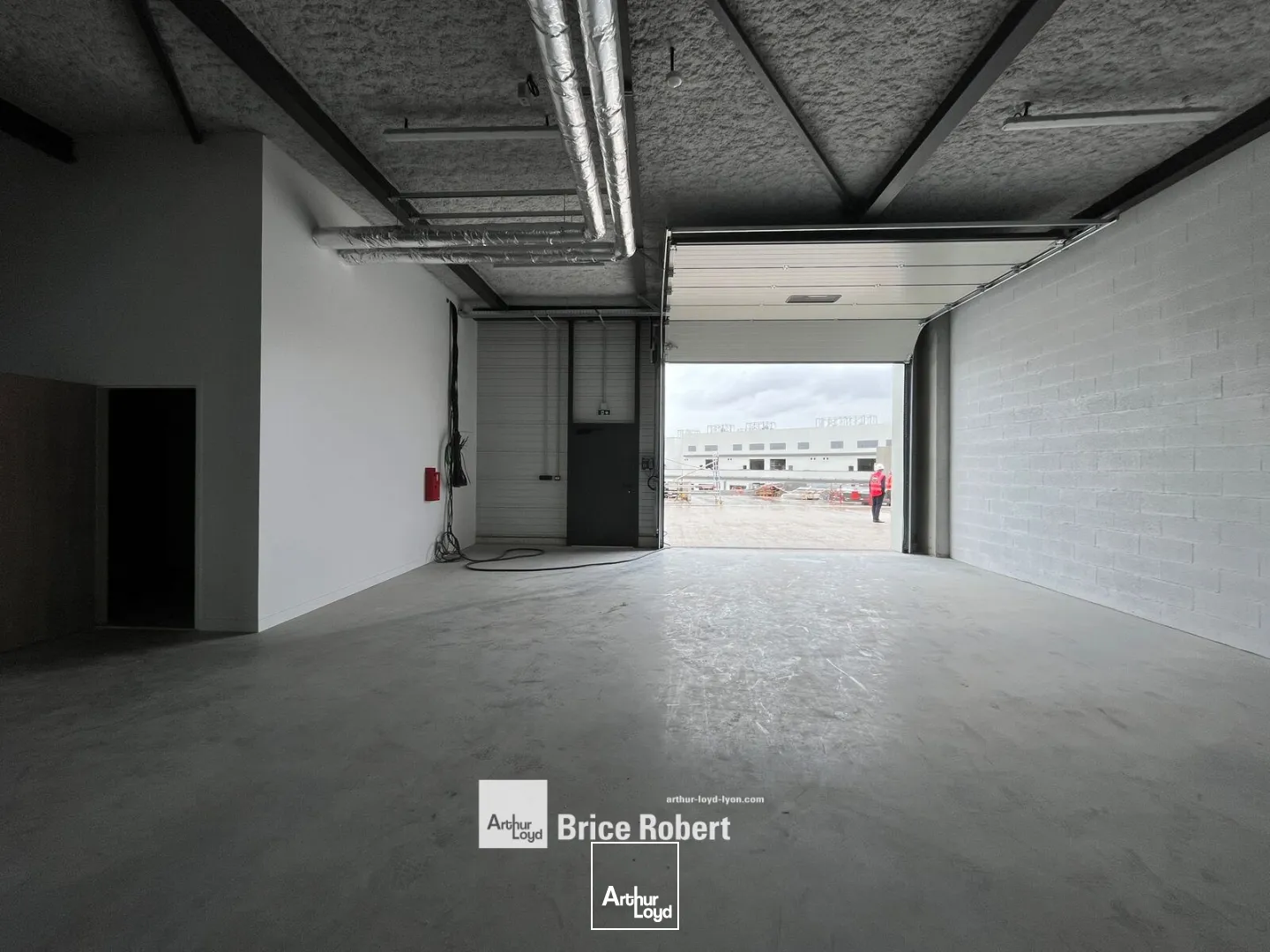 Locaux d'activité & Entrepôts - Location - VENISSIEUX - 69200 - 360-8618 - 7788836