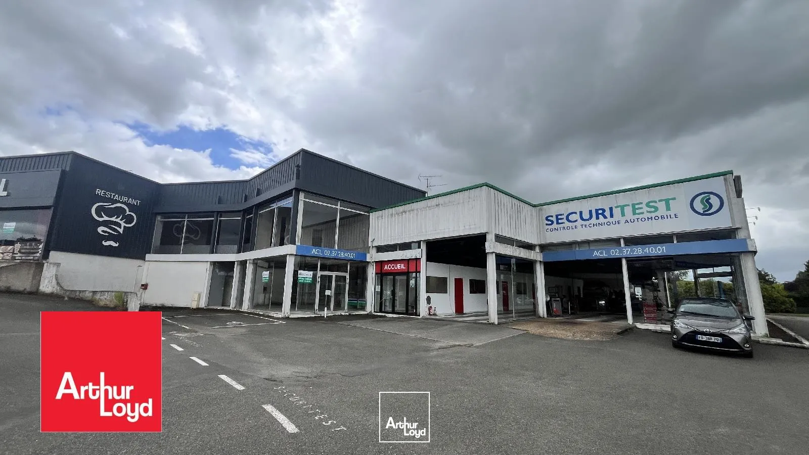 Locaux commerciaux - Location - LUISANT - 28600 - 240-240 - 7788940