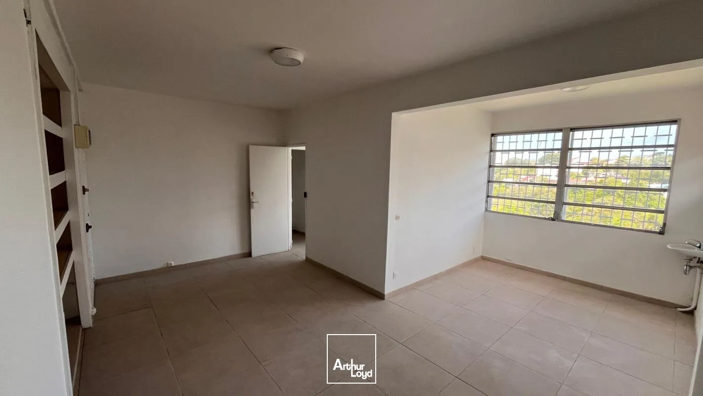 Locaux commerciaux - Location - Fort De France - 97200 - 42-42 - 7788953