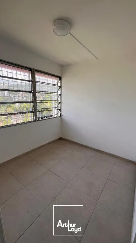 Locaux commerciaux - Location - Fort De France - 97200 - 42-42 - 7788950