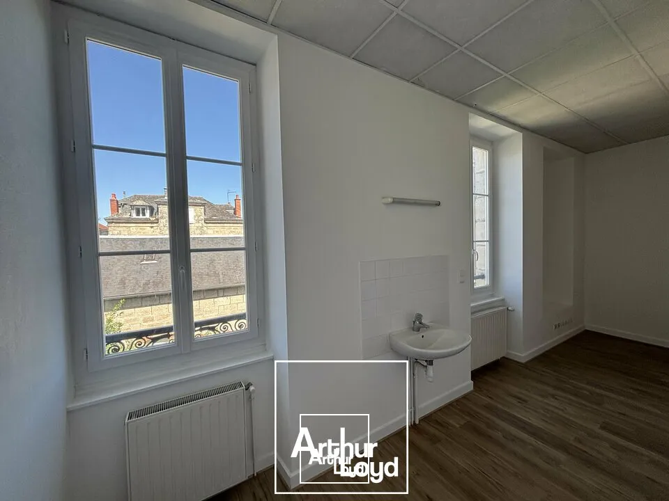 Bureaux - Location - BRIVE-LA-GAILLARDE - 19100 - 17-17 - 7789042
