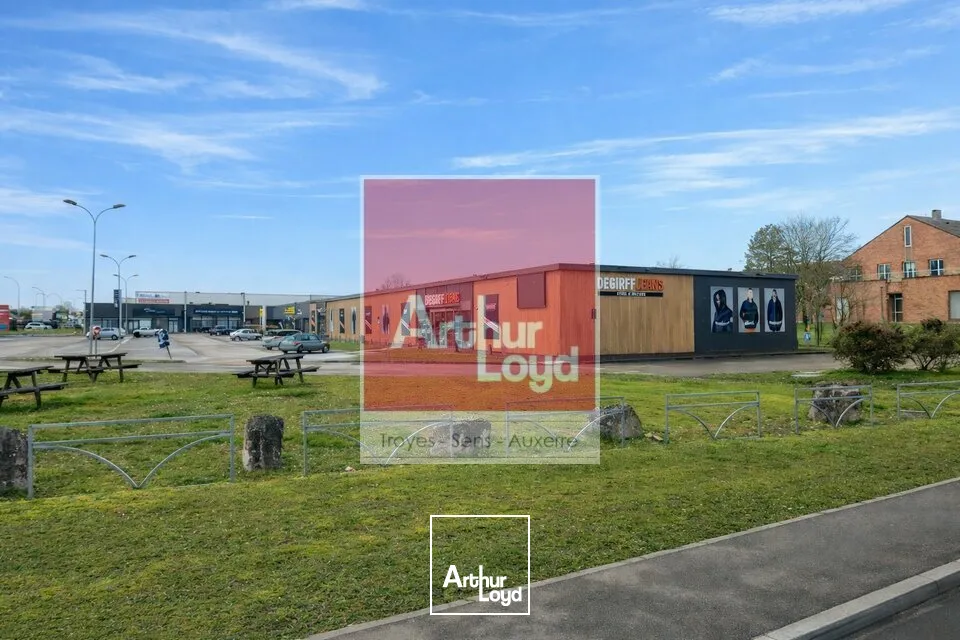 Locaux commerciaux - Location - PONT SAINTE MARIE - 10150 - 1158-1158 - 7789100
