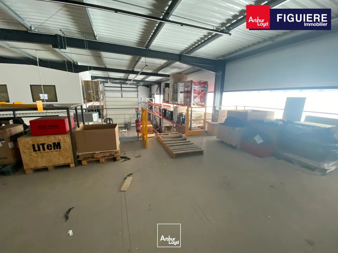 Locaux d'activité & Entrepôts - Location - MIRAMAS - 13140 - 270-1440 - 7789153