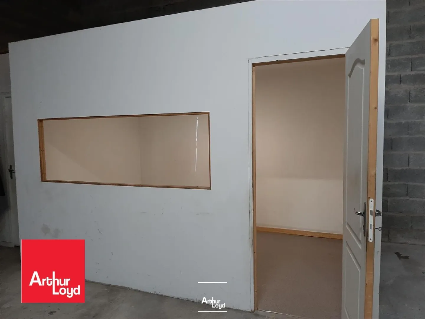 Locaux d'activité & Entrepôts - Location - LUCE - 28110 - 166-166 - 7789669