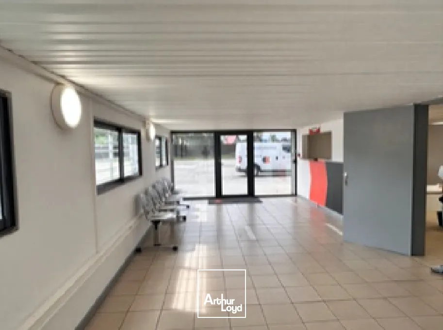 Locaux d'activité & Entrepôts - Location - Saint Laurent Du Maroni - 97320 - 325-325 - 7789675