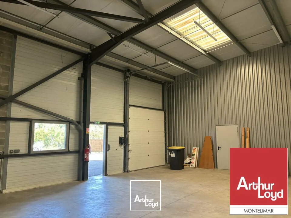 Locaux d'activité & Entrepôts - Vente - PIERRELATTE - 26700 - 979-979 - 7789735
