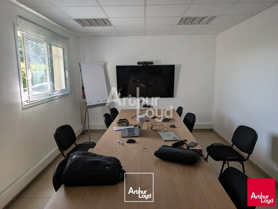 Locaux d'activité & Entrepôts - Location - LA MÉZIÈRE - 35520 - 1020-1020 - 7789959
