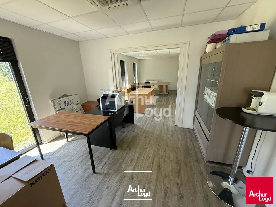 Locaux d'activité & Entrepôts - Location - NOYAL SUR VILAINE - 35530 - 200-200 - 7789966