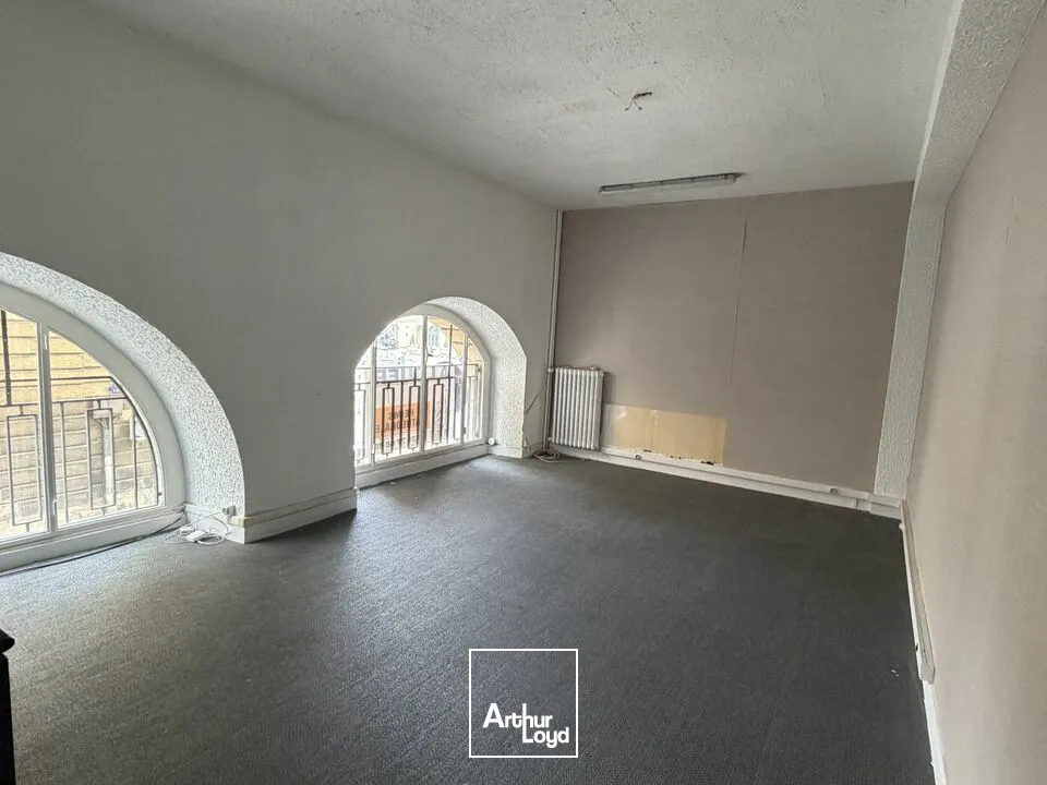 Locaux commerciaux - Location - REIMS - 51100 - 85-85 - 7789985