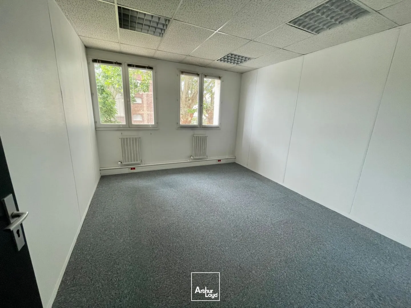Bureaux - Location - ELBEUF - 76500 - 41-1892.99 - 7790178