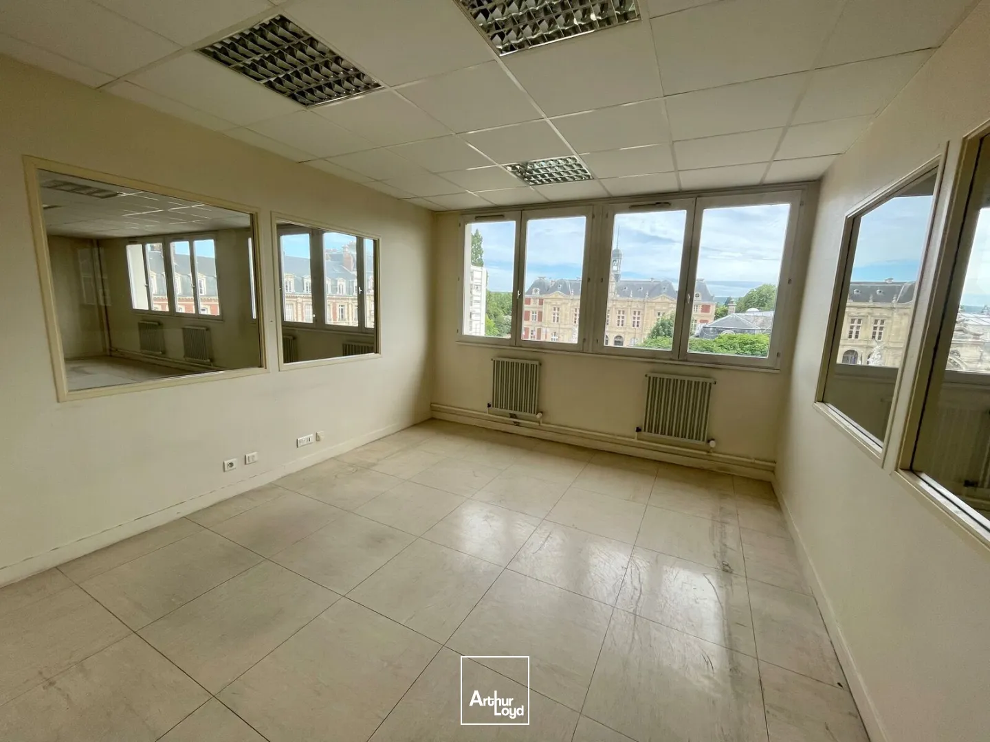 Bureaux - Location - ELBEUF - 76500 - 41-1892.99 - 7790181
