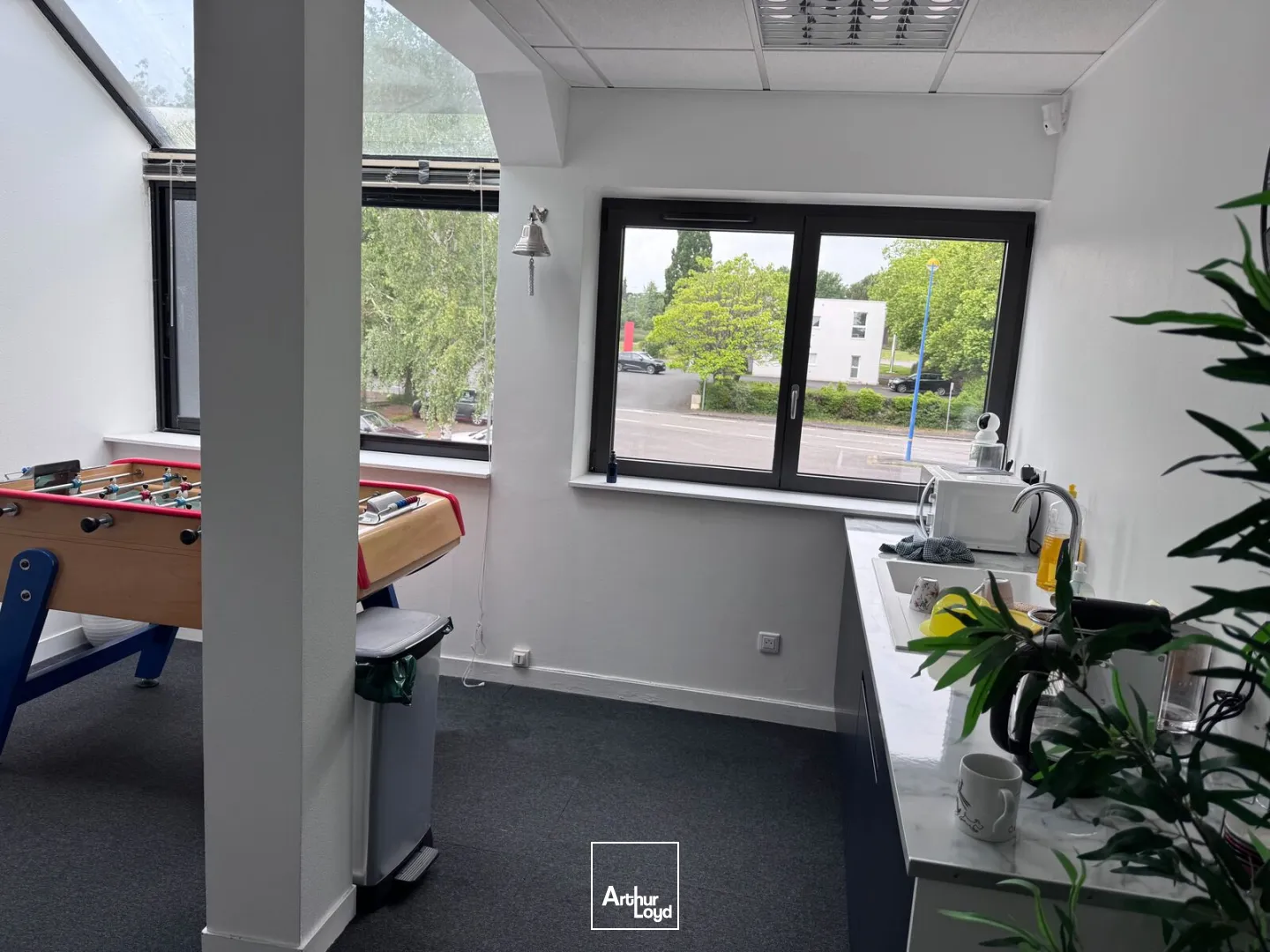 Bureaux - Location - LA CHAPELLE SUR ERDRE - 44240 - 75.54-75.54 - 7790311