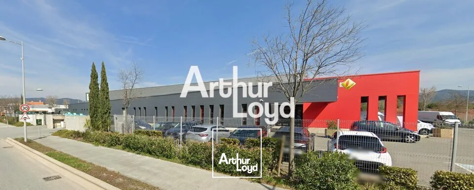 Locaux d'activité & Entrepôts - Location - FRÉJUS - 83600 - 1700-1700 - 7790713