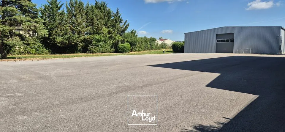Locaux d'activité & Entrepôts - Location - FIXIN - 21220 - 670-670 - 7790805