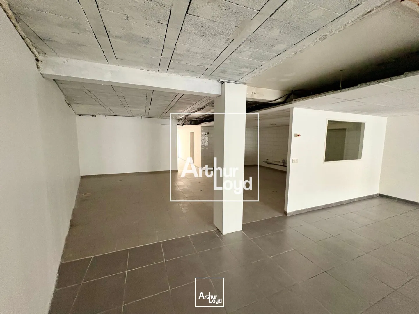 Locaux commerciaux - Location - MONTPELLIER - 34070 - 180-180 - 7790957