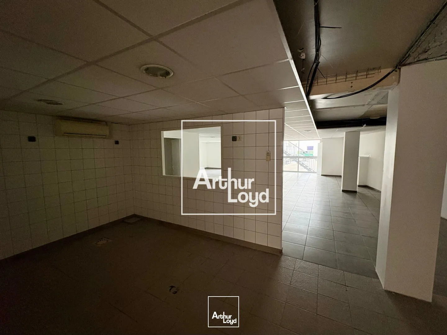Locaux commerciaux - Location - MONTPELLIER - 34070 - 180-180 - 7790960