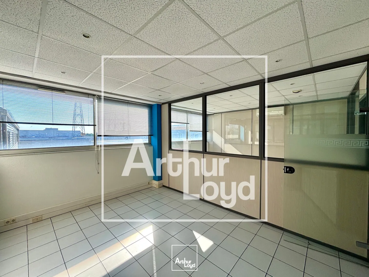 Bureaux - Location - NIMES - 30900 - 153-153 - 7791039