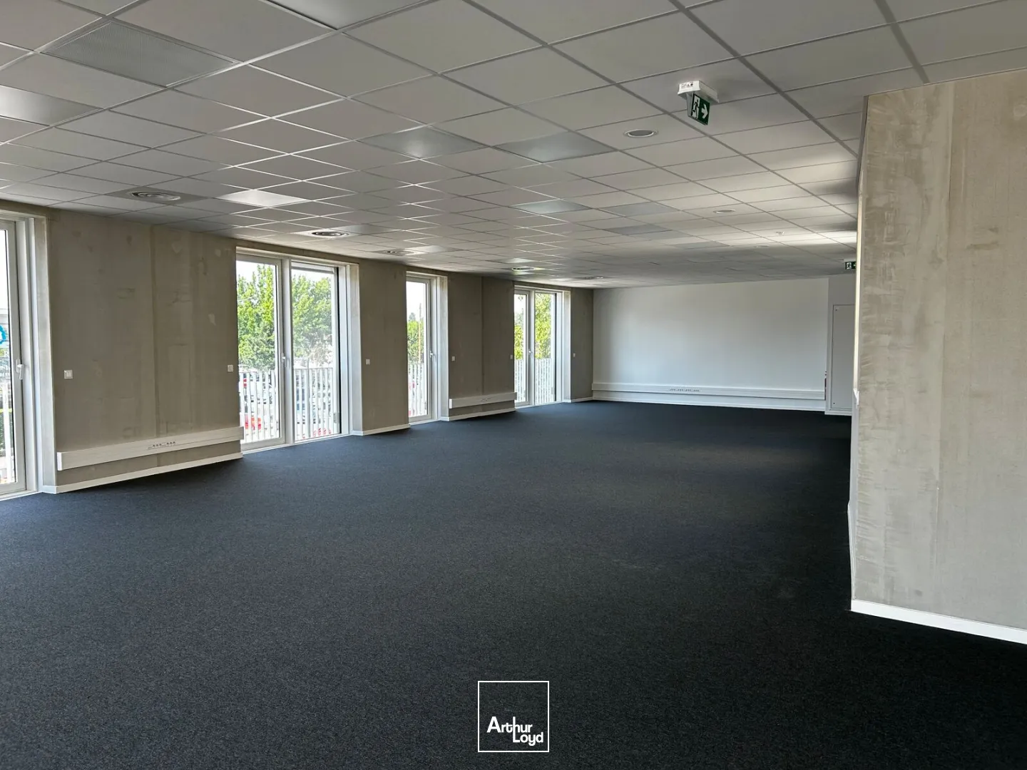 Bureaux - Vente - BRUGES - 33520 - 74.8-4890.88 - 7791122