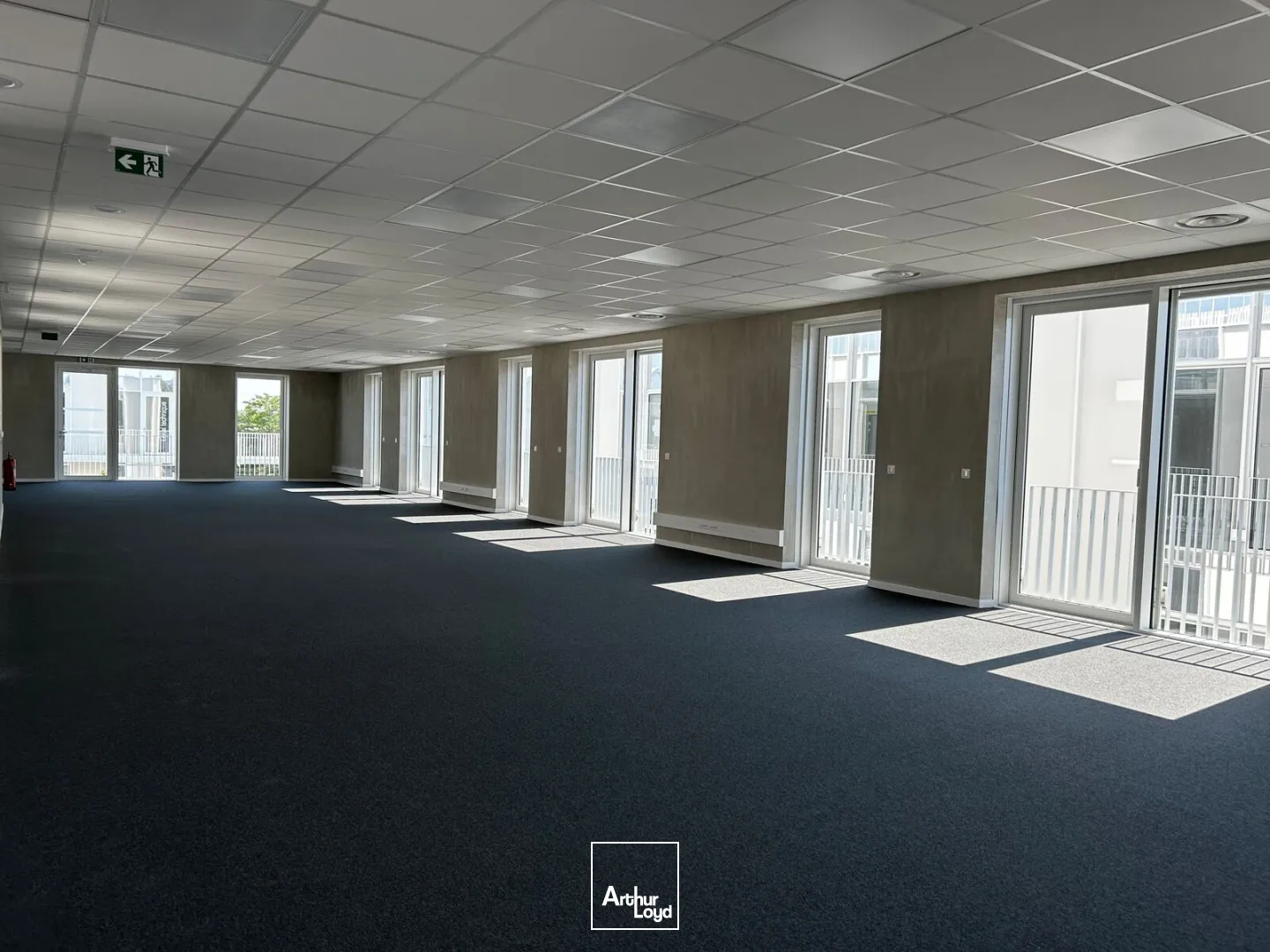 Bureaux - Vente - BRUGES - 33520 - 74.8-4890.88 - 7791121