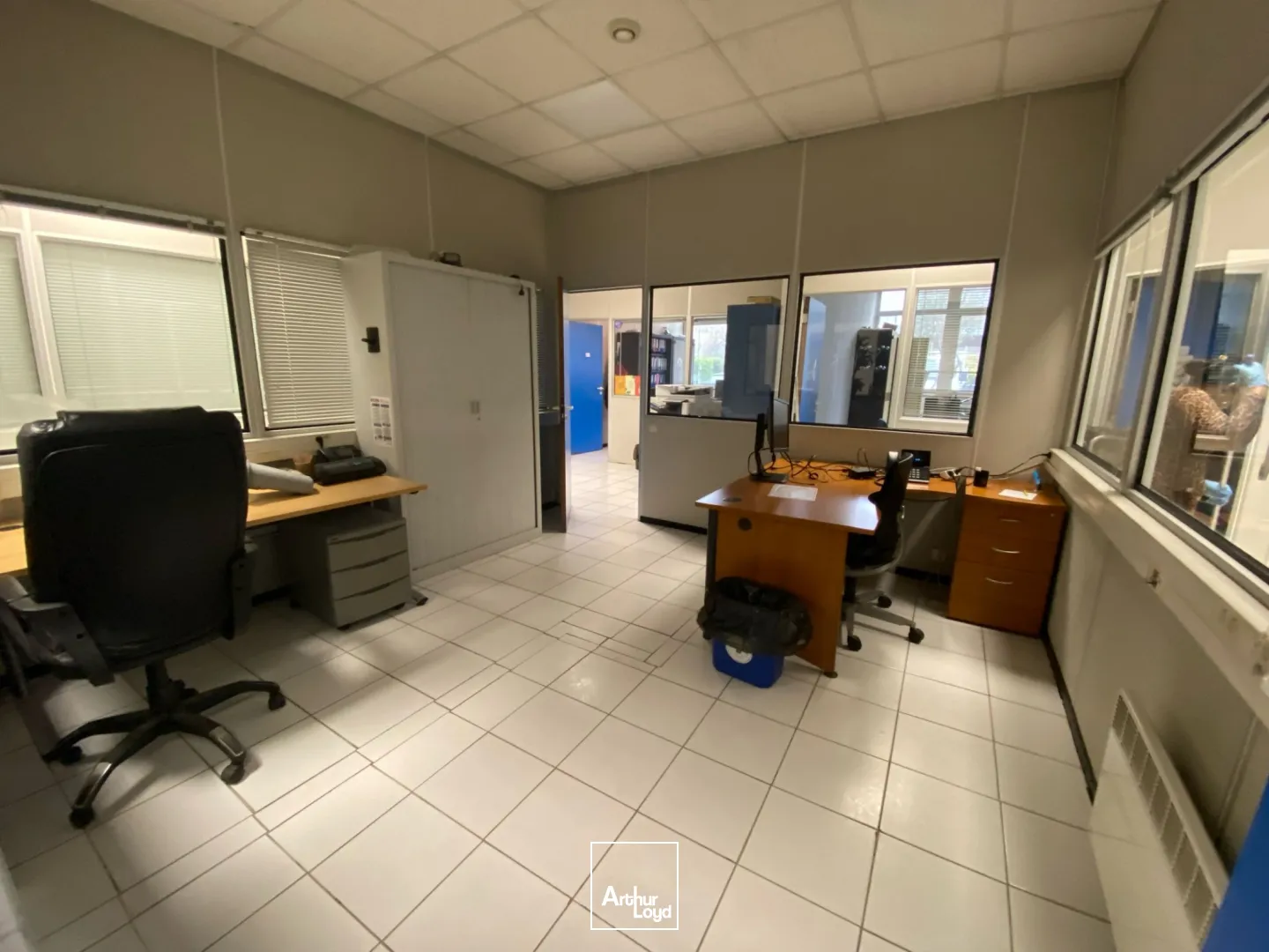 Bureaux - Location - MARSEILLE - 13010 - 214-724 - 7791265