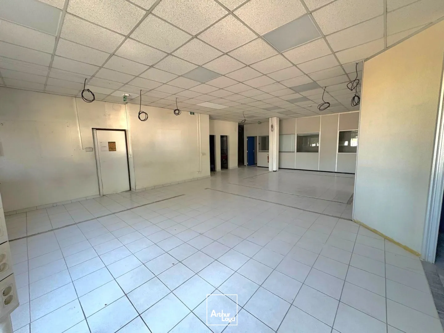 Bureaux - Location - MARSEILLE - 13010 - 214-724 - 7791268