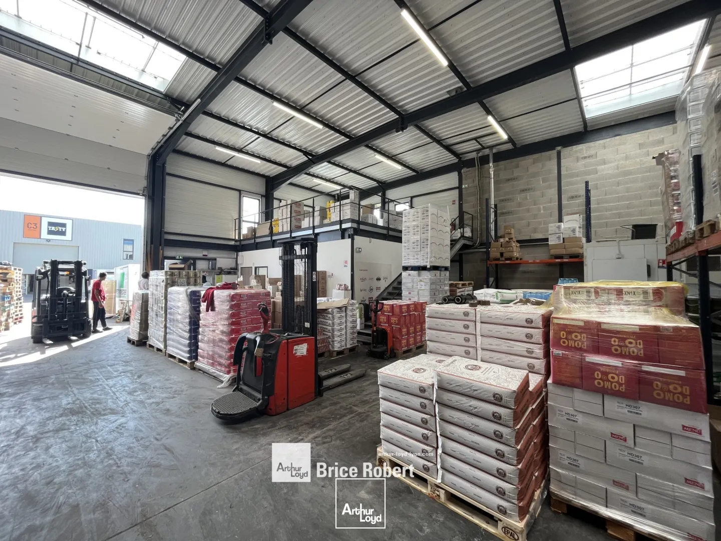 Locaux d'activité & Entrepôts - Location - DECINES CHARPIEU - 69150 - 161-486 - 7791514