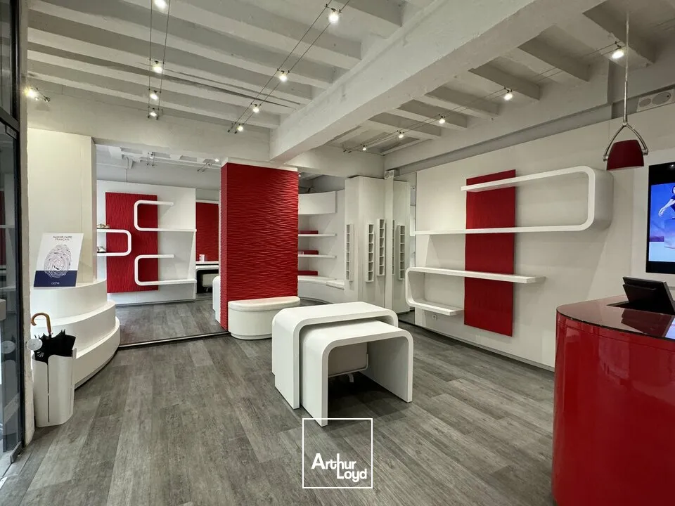 Locaux commerciaux - Location - TOURS - 37000 - 72-72 - 7791702