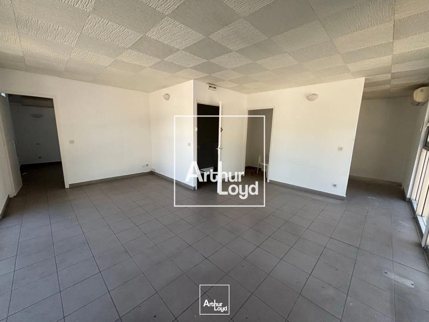 Locaux d'activité & Entrepôts - Location - SAINT JEAN DE VEDAS - 34430 - 1424-1424 - 7791953