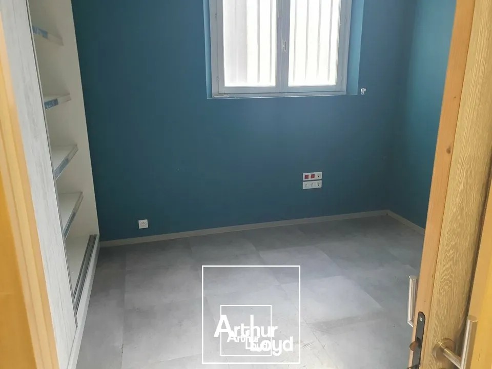 Locaux commerciaux - Vente - RIBÉRAC - 24600 - 717-717 - 7793422