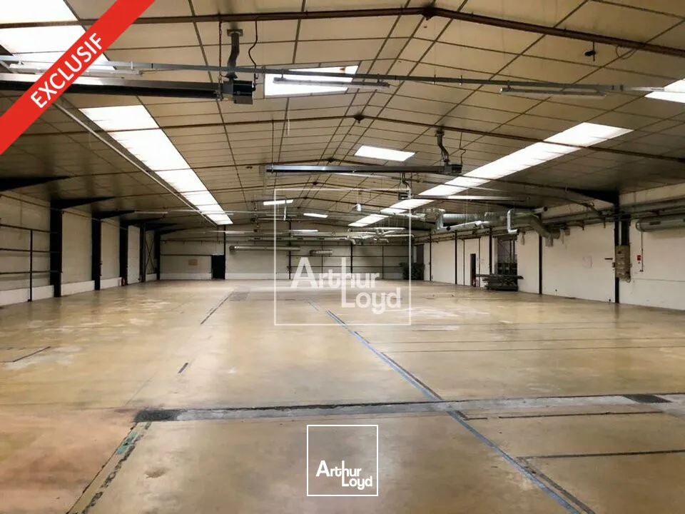 Locaux d'activité & Entrepôts - Vente - LE CHÂTELET-EN-BRIE - 77820 - 3630-3630 - 7793468