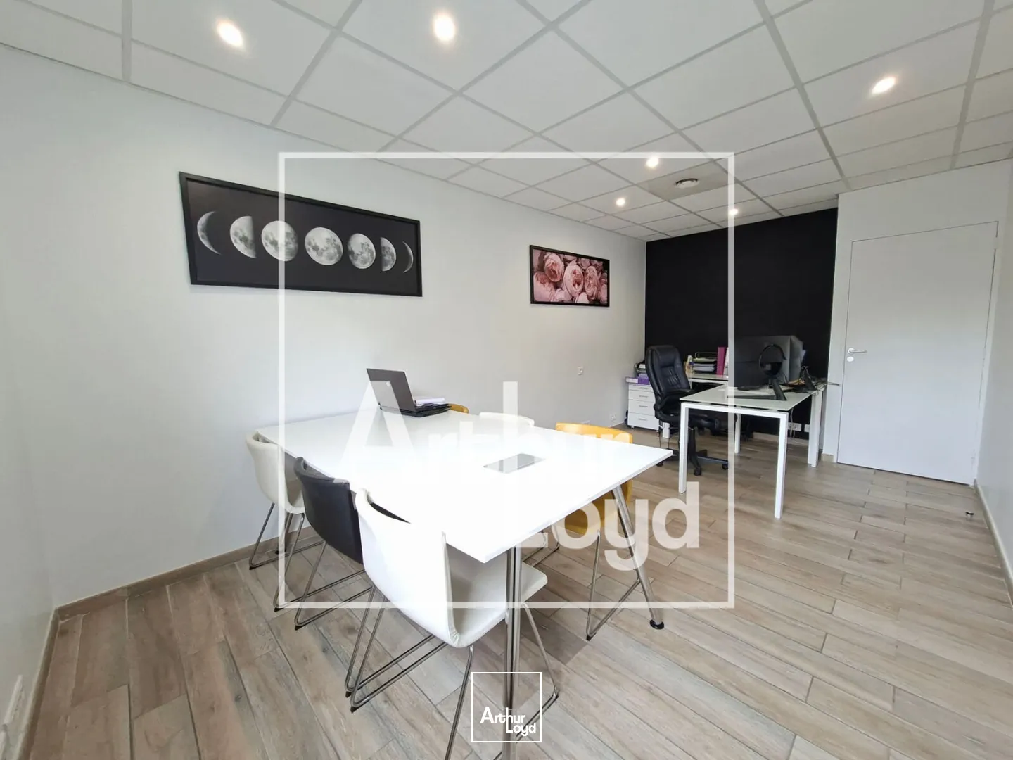 Bureaux - Location - NIMES - 30900 - 82.5-82.5 - 7793600