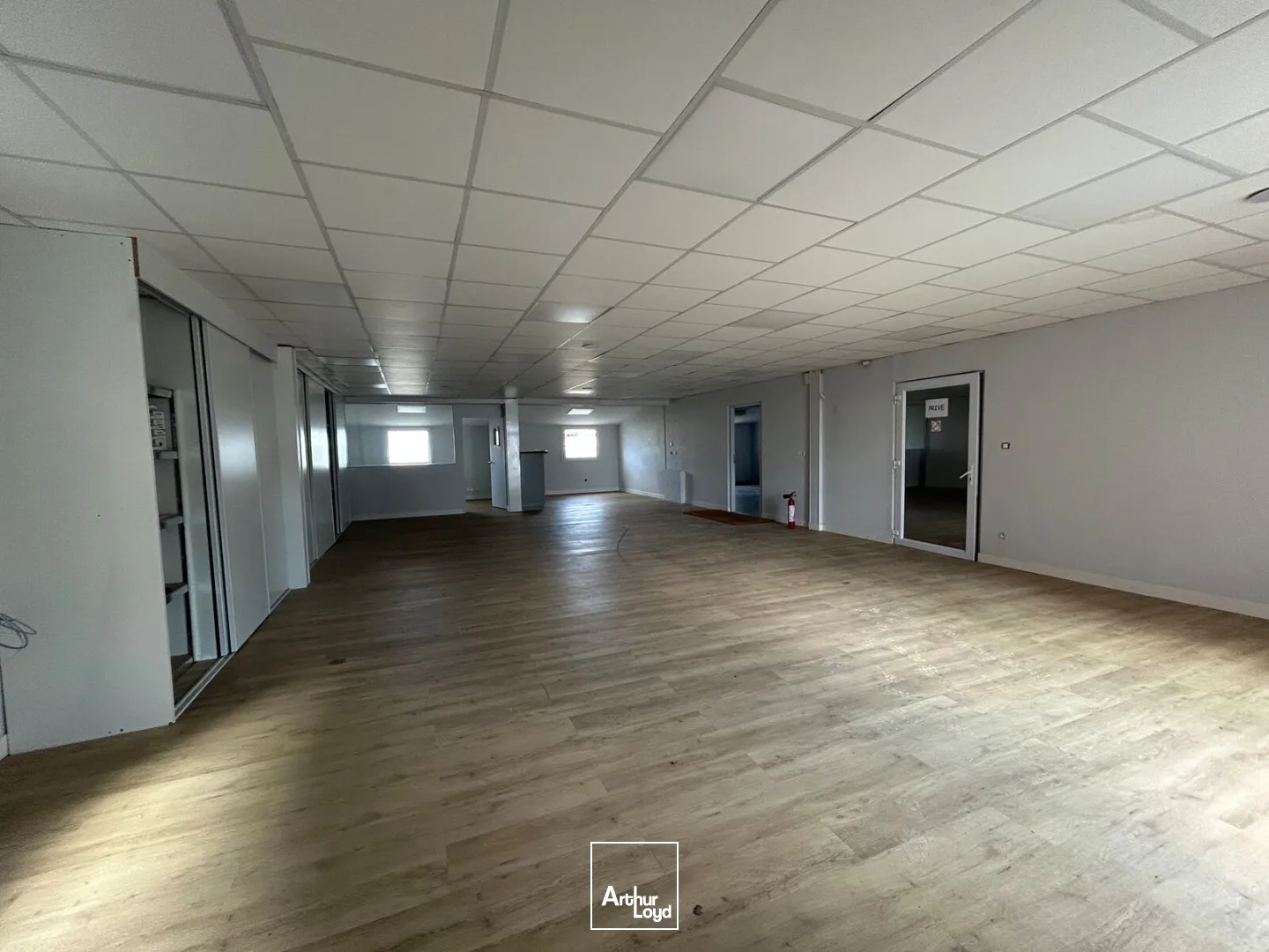 Locaux d'activité & Entrepôts - Location - PORNIC - 44210 - 385-385 - 7793746