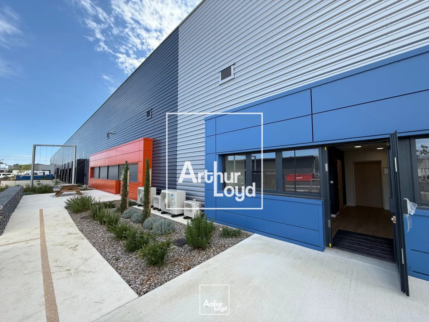 Locaux d'activité & Entrepôts - Location - TOULOUSE - 31100 - 2238-2238 - 7794111