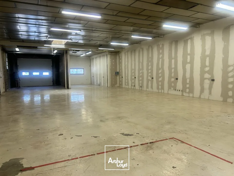 Locaux d'activité & Entrepôts - Location - SAINT REMY - 71100 - 260-260 - 7794351