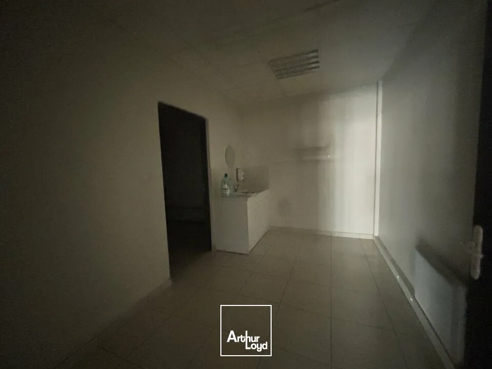 Locaux commerciaux - Location - CHALON SUR SAONE - 71100 - 250-250 - 7794353