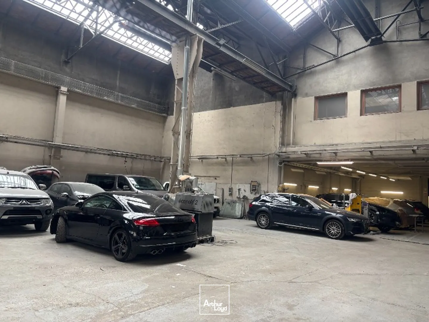 Locaux d'activité & Entrepôts - Vente - SAINT ETIENNE - 42100 - 2100-2100 - 7794995