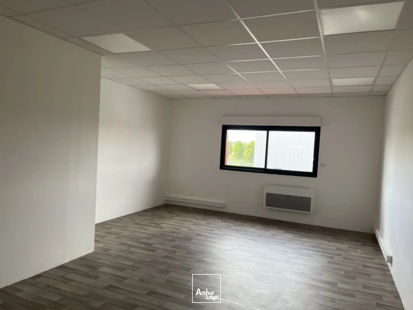 Bureaux - Location - CREIL - 60100 - 28-112 - 7795287