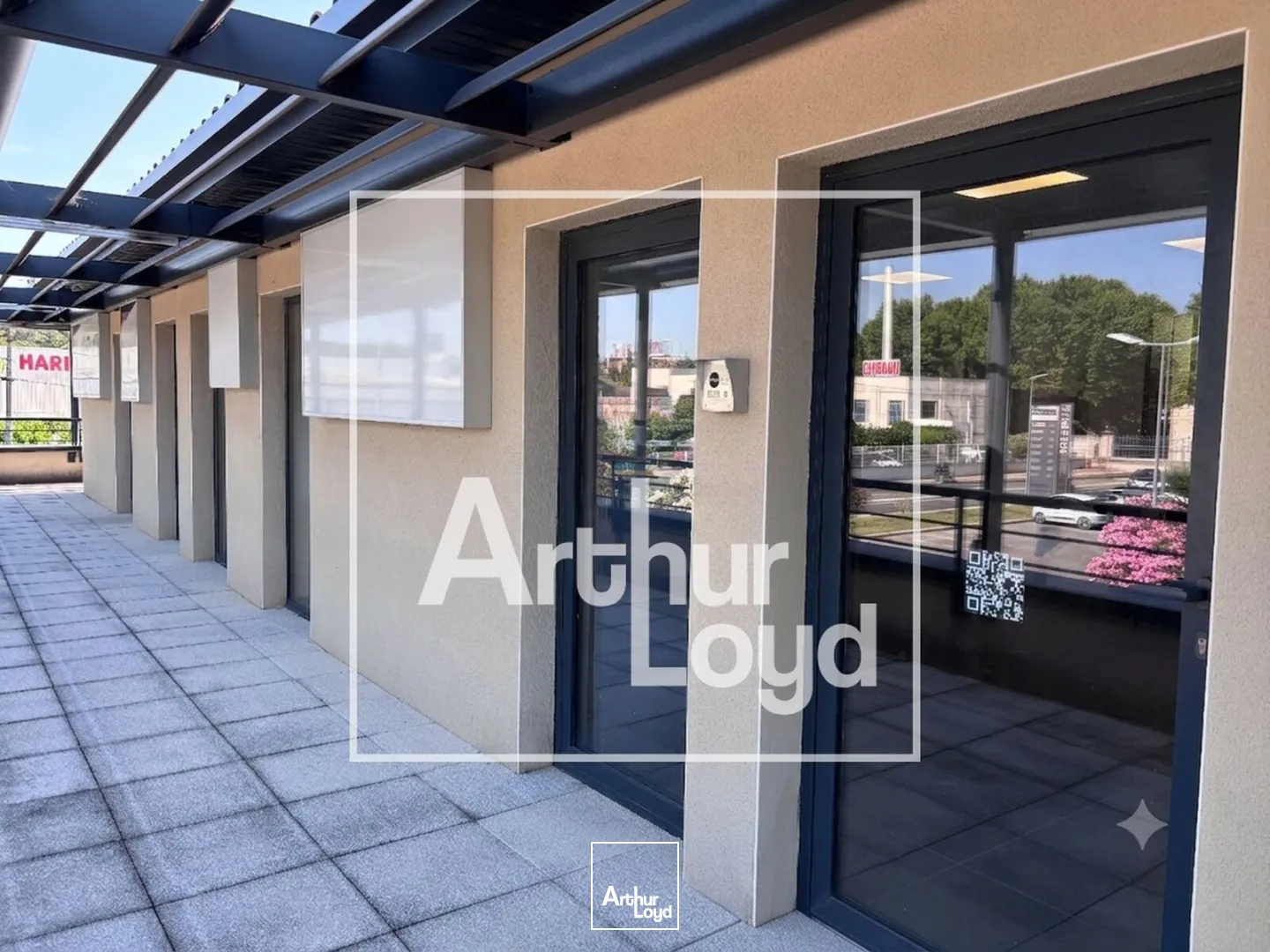 Locaux commerciaux - Vente - UZES - 30700 - 62.34-62.34 - 7795383