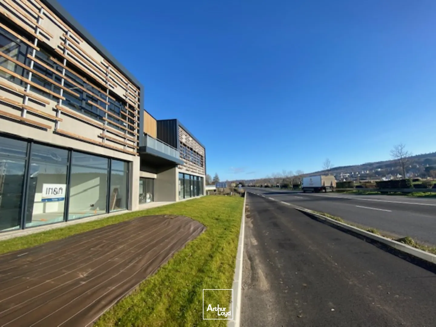 Locaux commerciaux - Location - LANDERNEAU - 29800 - 457-457 - 7795413