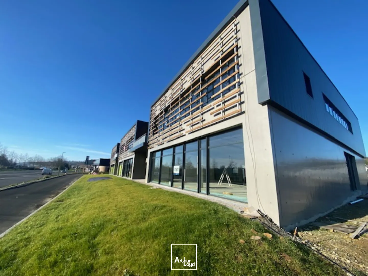 Locaux commerciaux - Location - LANDERNEAU - 29800 - 457-457 - 7795409