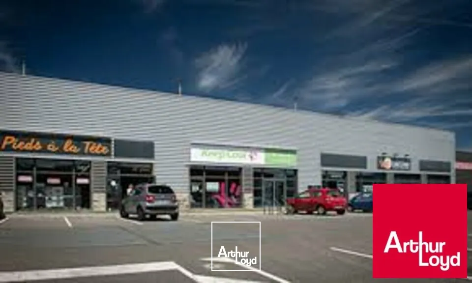 Locaux commerciaux - Location - SAINT-PIERRE-DU-MONT - 40280 - 600-600 - 7795977