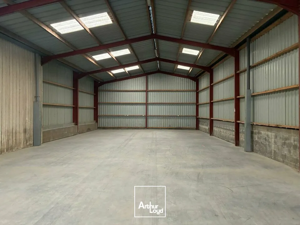 Locaux d'activité & Entrepôts - Location - AUBIGNY-LES CLOUZEAUX - 85430 - 460-460 - 7795985