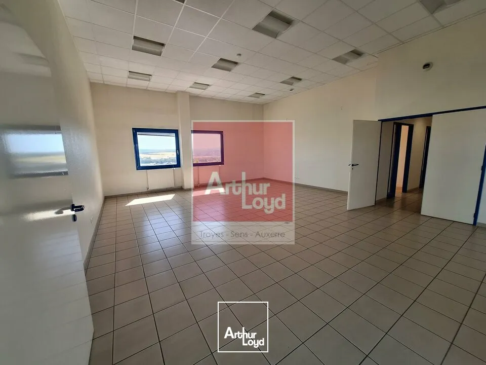 Locaux commerciaux - Location - AUXERRE - 89000 - 1323-1323 - 7796067