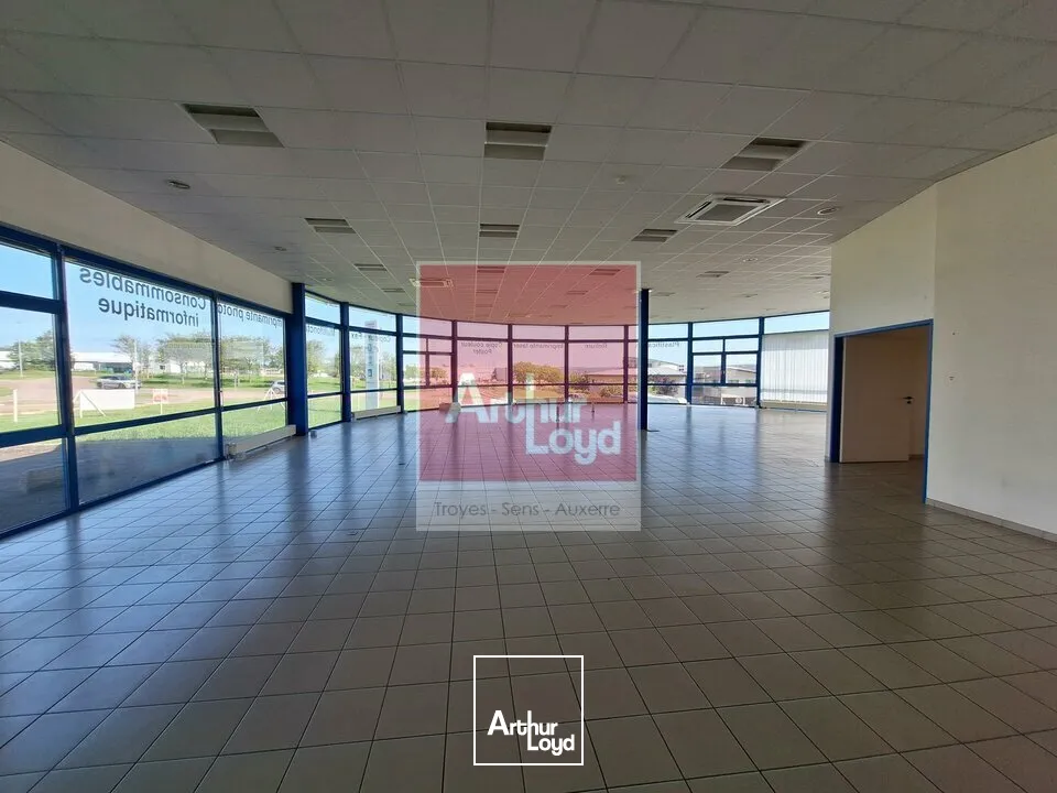 Locaux commerciaux - Location - AUXERRE - 89000 - 1323-1323 - 7796066