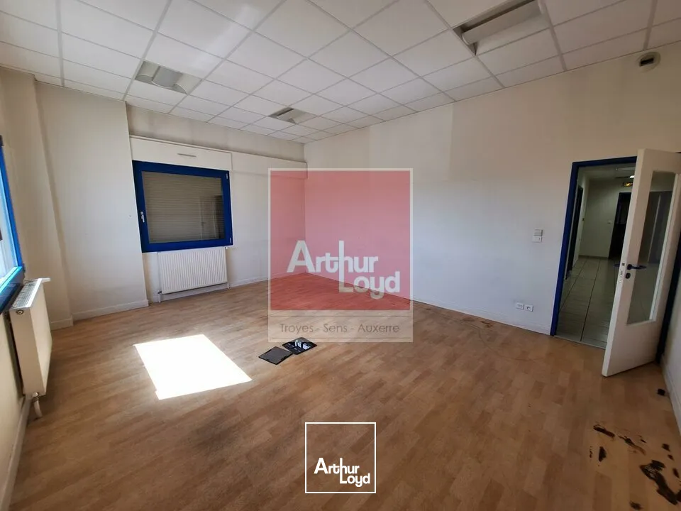 Locaux commerciaux - Location - AUXERRE - 89000 - 1323-1323 - 7796068