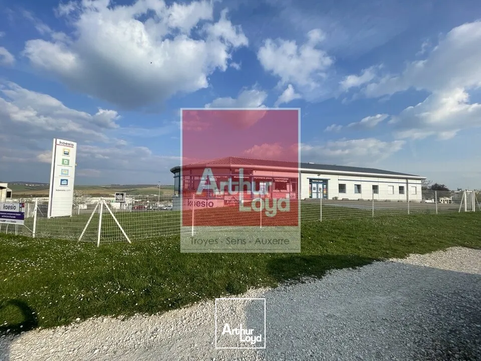 Locaux commerciaux - Location - AUXERRE - 89000 - 1323-1323 - 7796074